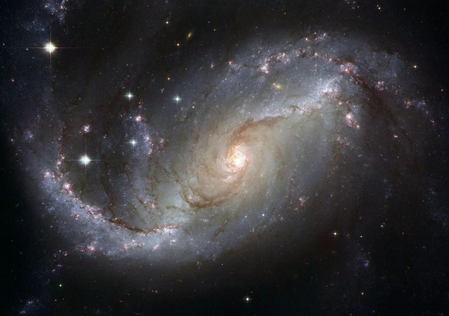 Das Bild auf 5min.at zeigt eine Galaxie.